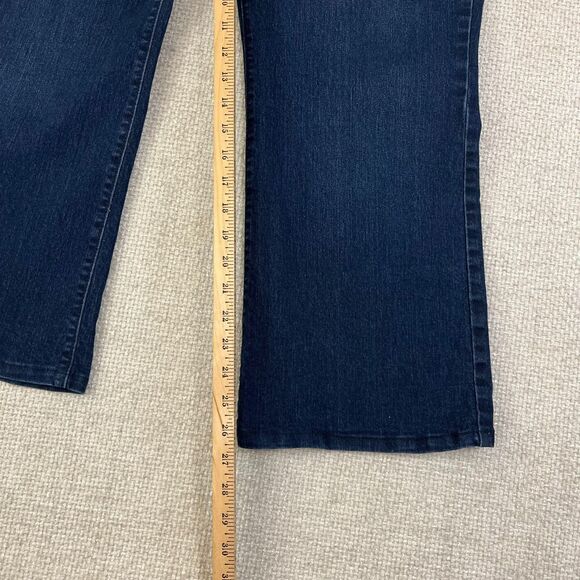 Jennier Lopez Bootcut Jeans Women's Size 16WS Stretch Blue Denim Mid Rise - Picture 9 of 11